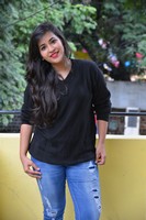 Komali Latest Gallery